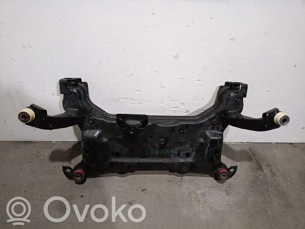 Ford Kuga II Priekinis traversas 