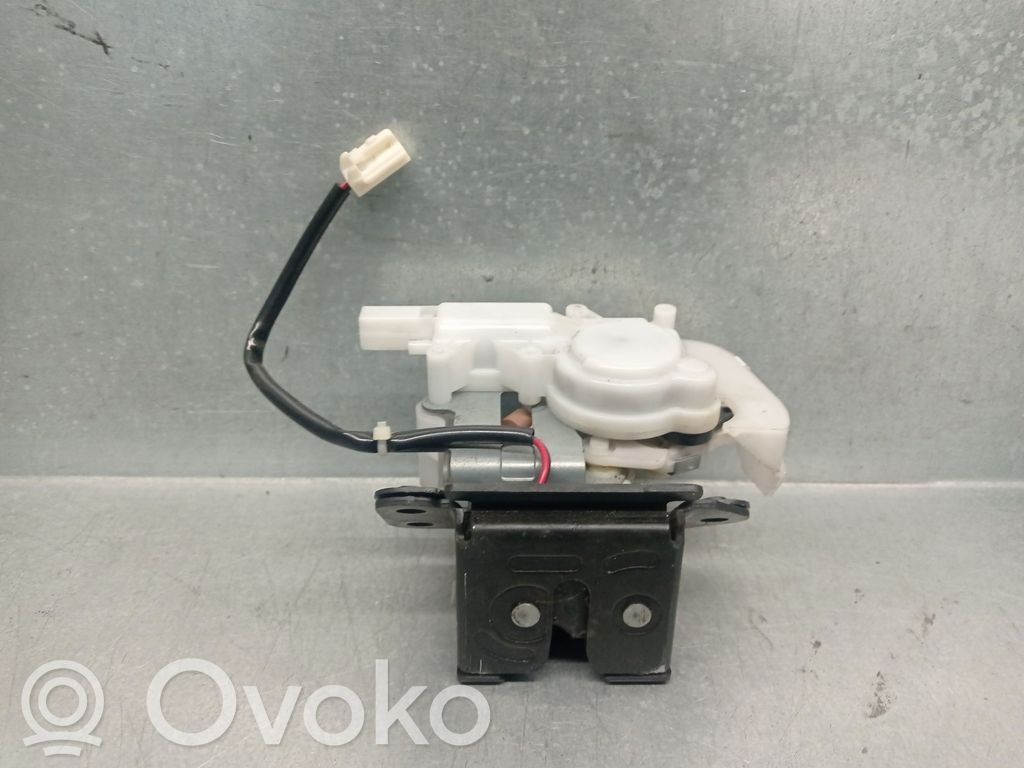 Mazda 6 Tailgate lock latch 