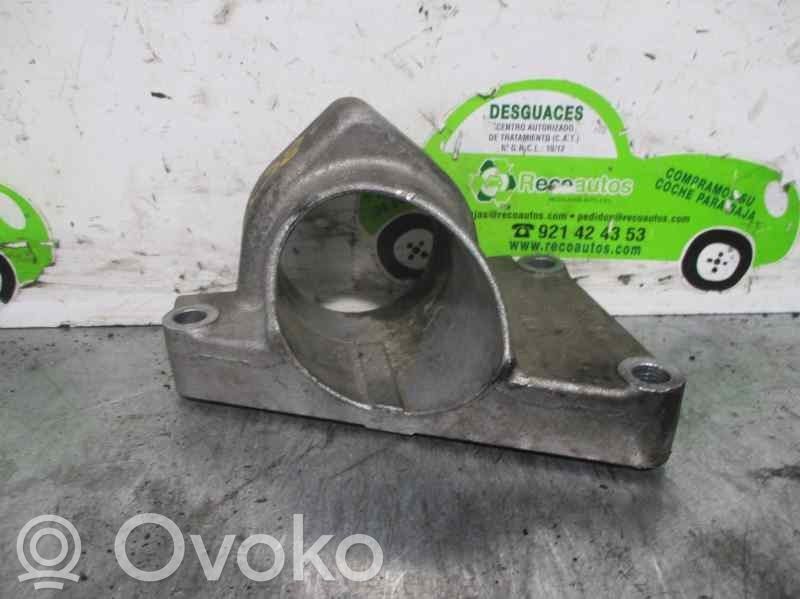 Engine mount bracket   55184553