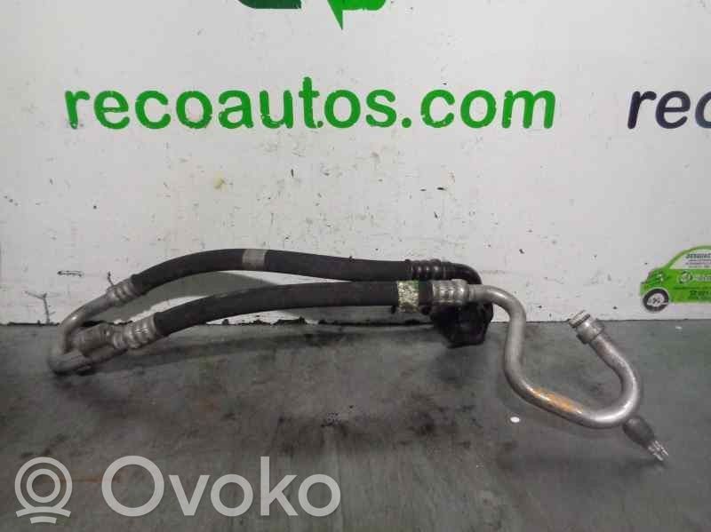 Mercedes-Benz C W203 Conductă/furtun aer condiționat (A/C) 