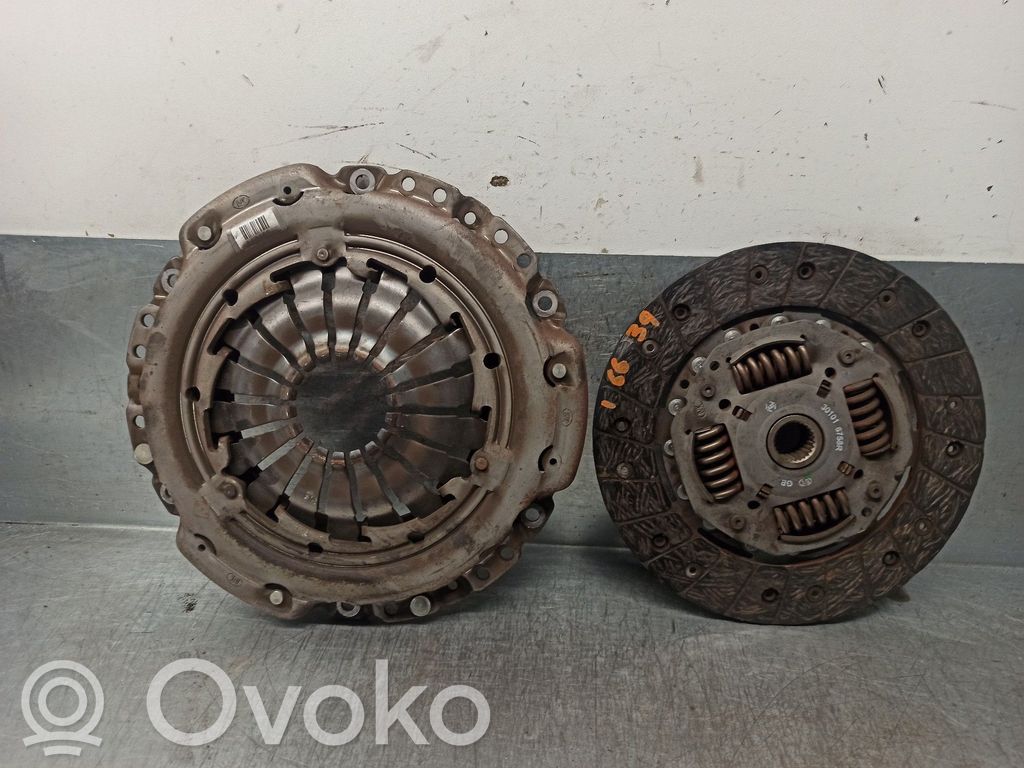 Nissan Note (E12) Kit ambreiaj 