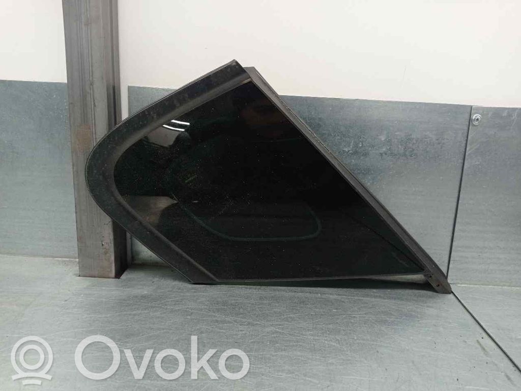 KIA Optima Vetro del deflettore posteriore