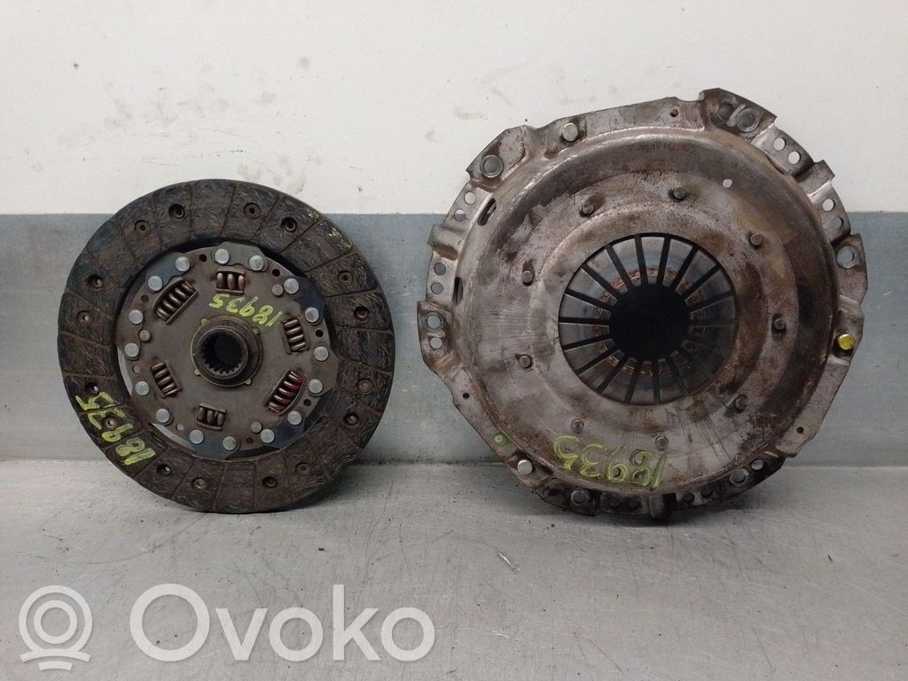 Toyota Carina T190 Kit ambreiaj