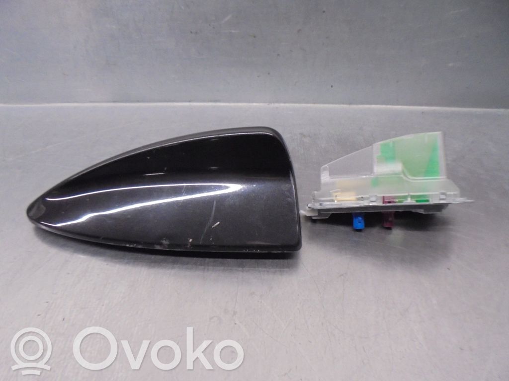 BMW X3 F25 Radion antenni 