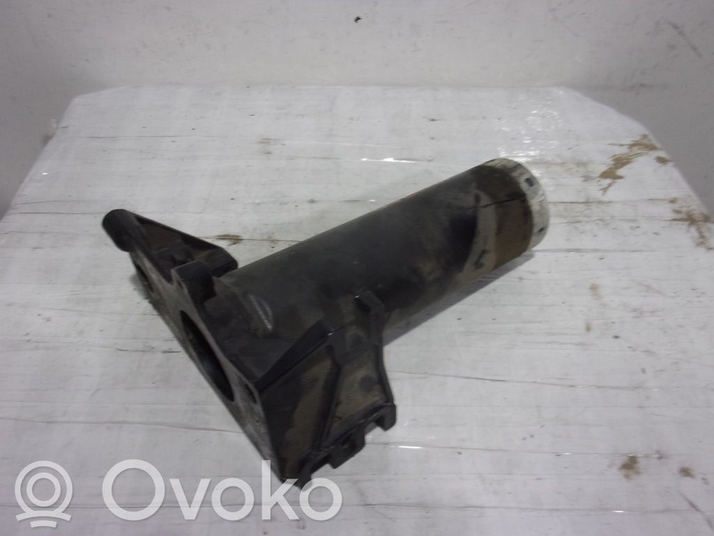 Front bumper mounting bracket   4D080512B,4D080512B,CESTA41B