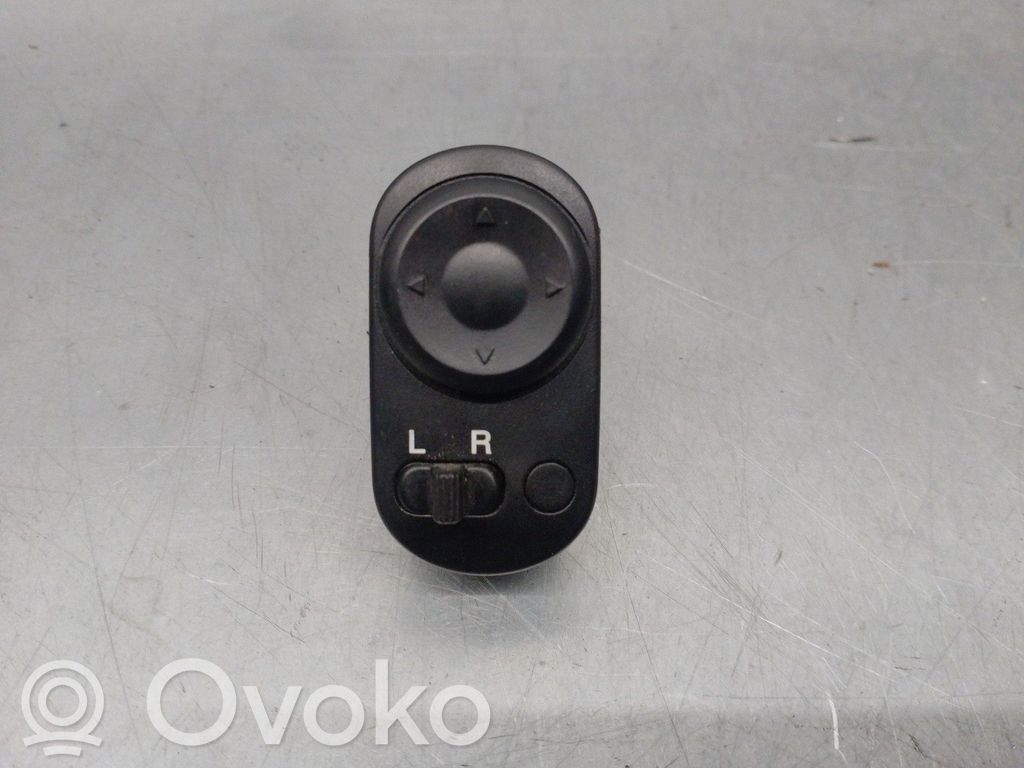 Interruptor del espejo lateral   96546913