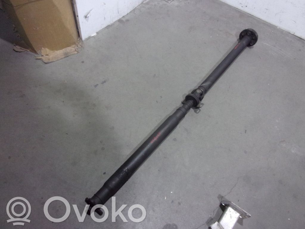 Środkowy wał napędowy   A2024107806,BURRA5LADO5A