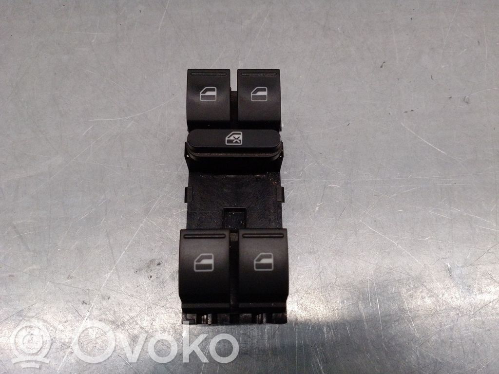 Comutator comandă geamuri electrice   1K4959857B