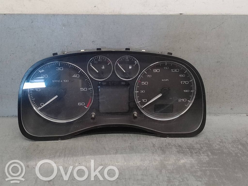 Peugeot 307 Speedometer (instrument cluster) 