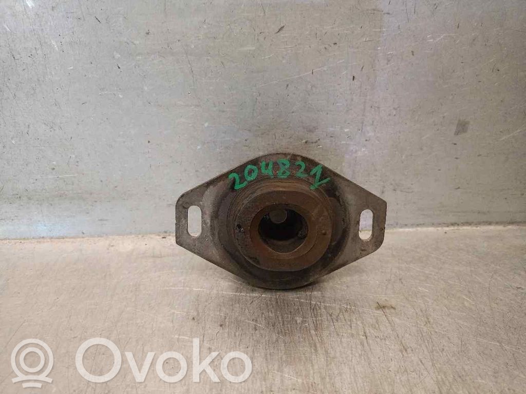 Peugeot 5008 Engine mount bracket 