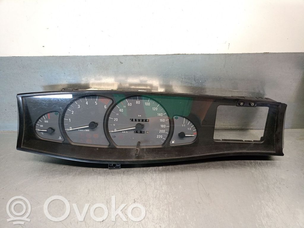 Opel Omega B2 Licznik / Prędkościomierz 