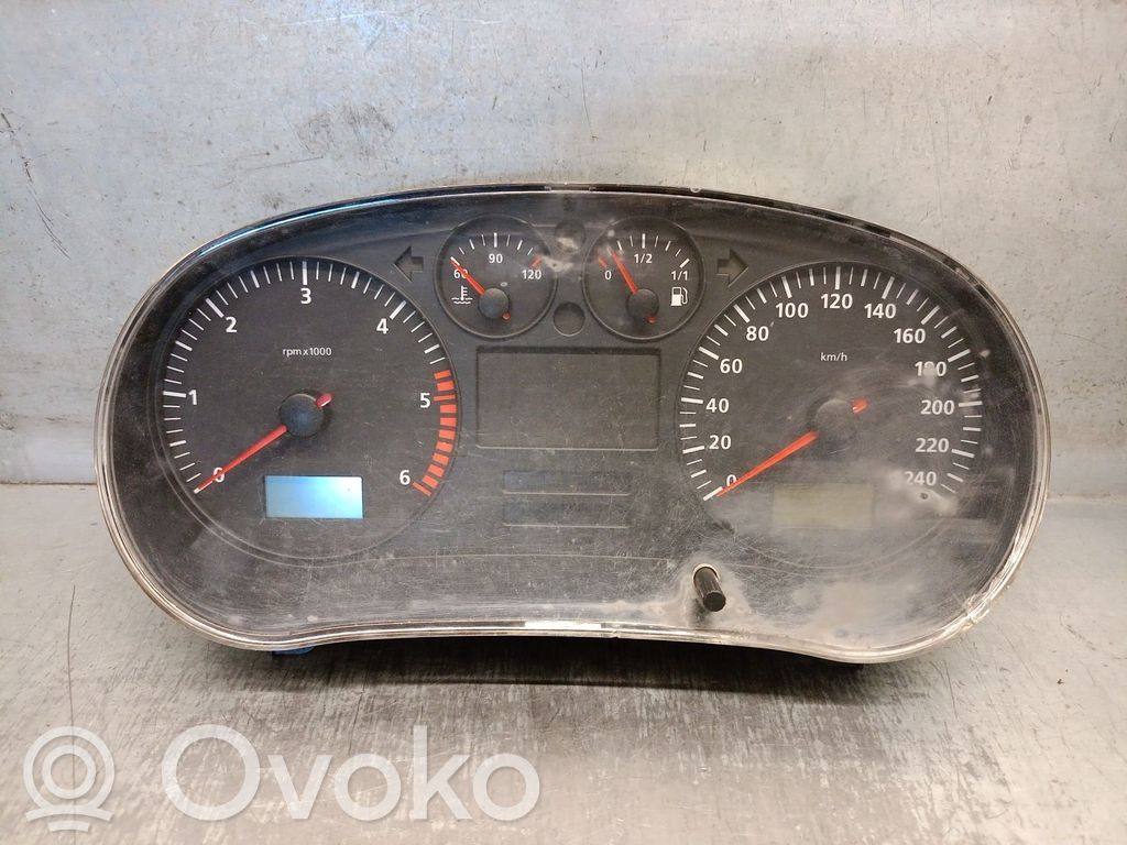 Seat Leon (1M) Geschwindigkeitsmesser Cockpit 