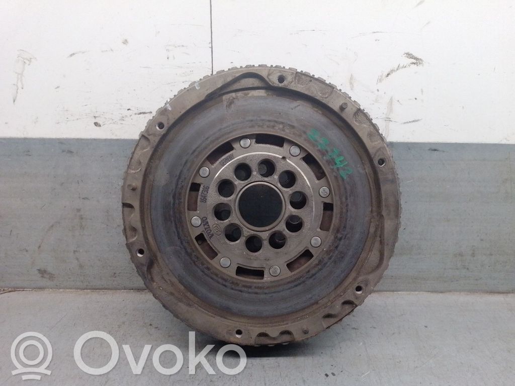 Volvo S40, V40 Koło zamachowe 