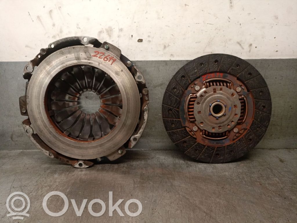 Nissan Micra C+C Kit ambreiaj 