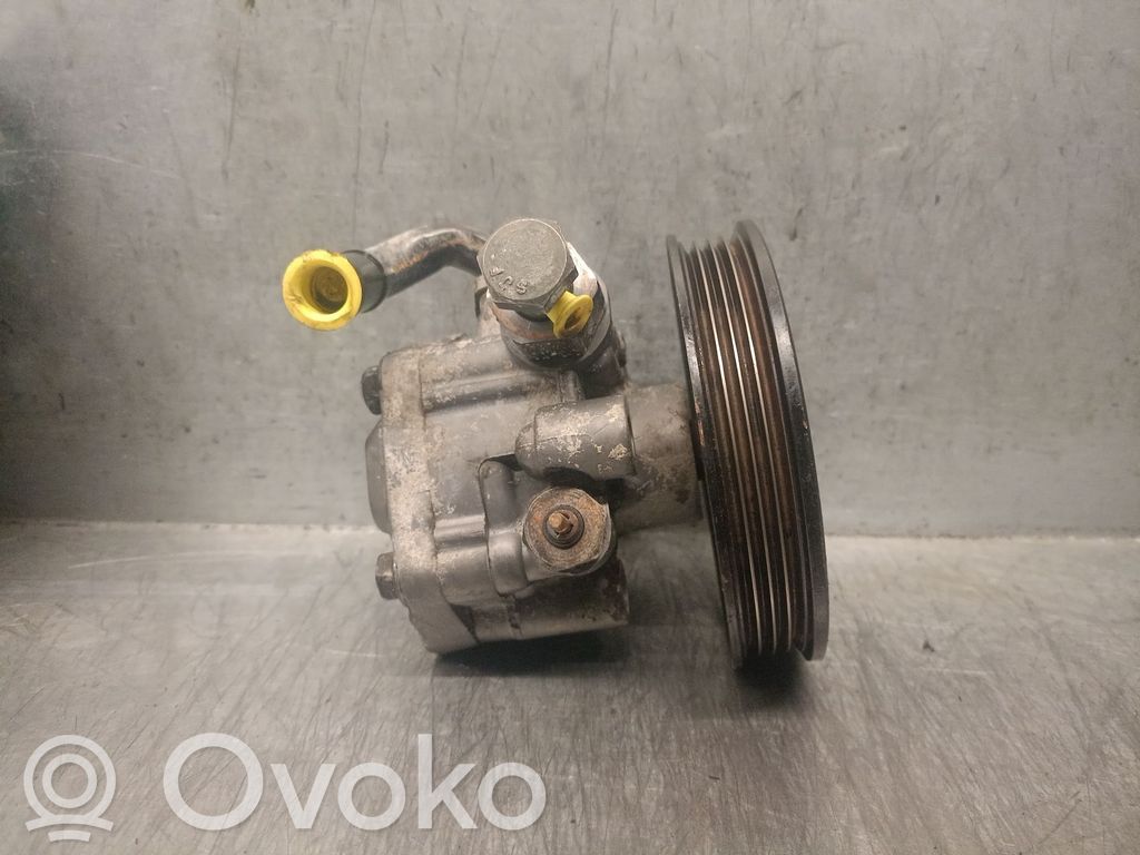 KIA Rio Ohjaustehostimen sähköpumppu 