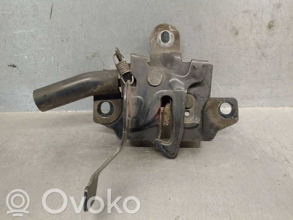 Subaru Legacy Tie down hook / loop 
