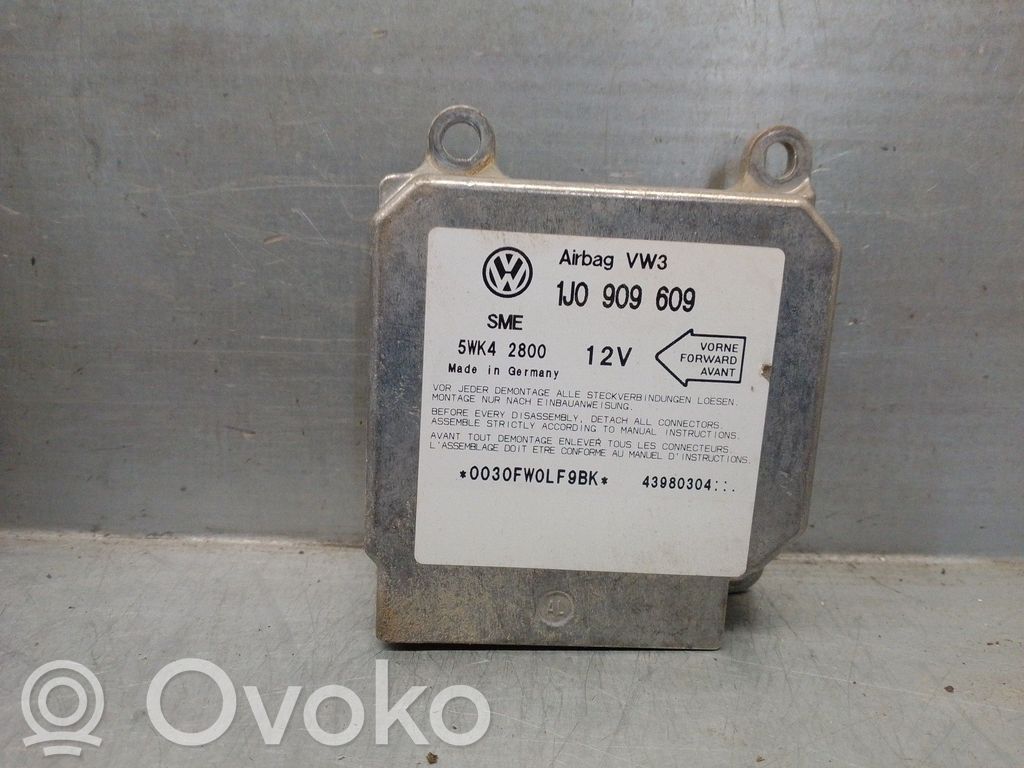 Volkswagen Golf SportWagen Centralina/modulo airbag 