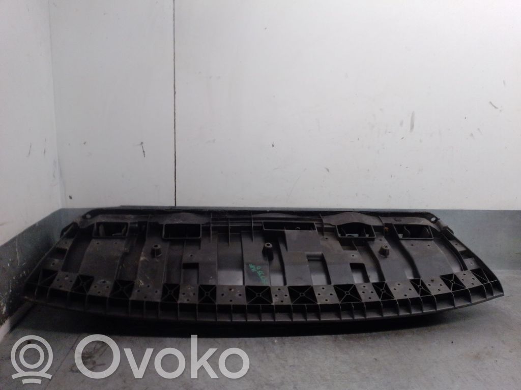 Nissan X-Trail T32 Protezione anti spruzzi/sottoscocca del motore 