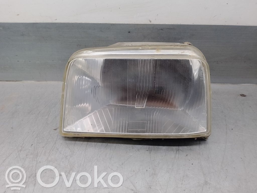 Renault Clio I Headlight/headlamp 