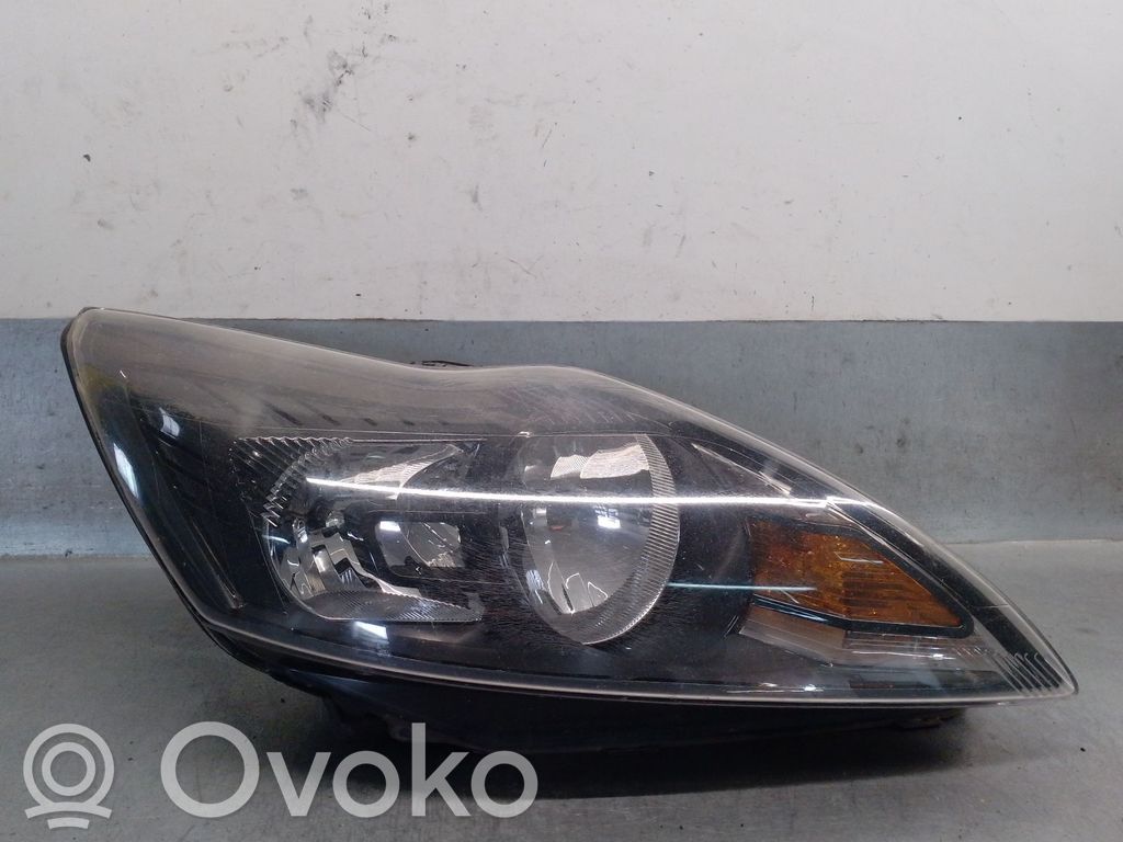 Ford Focus Headlight/headlamp 
