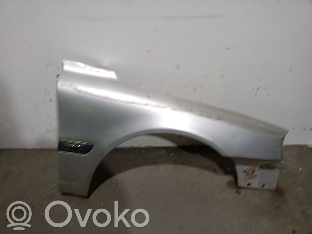 Volvo S80 Spārns 