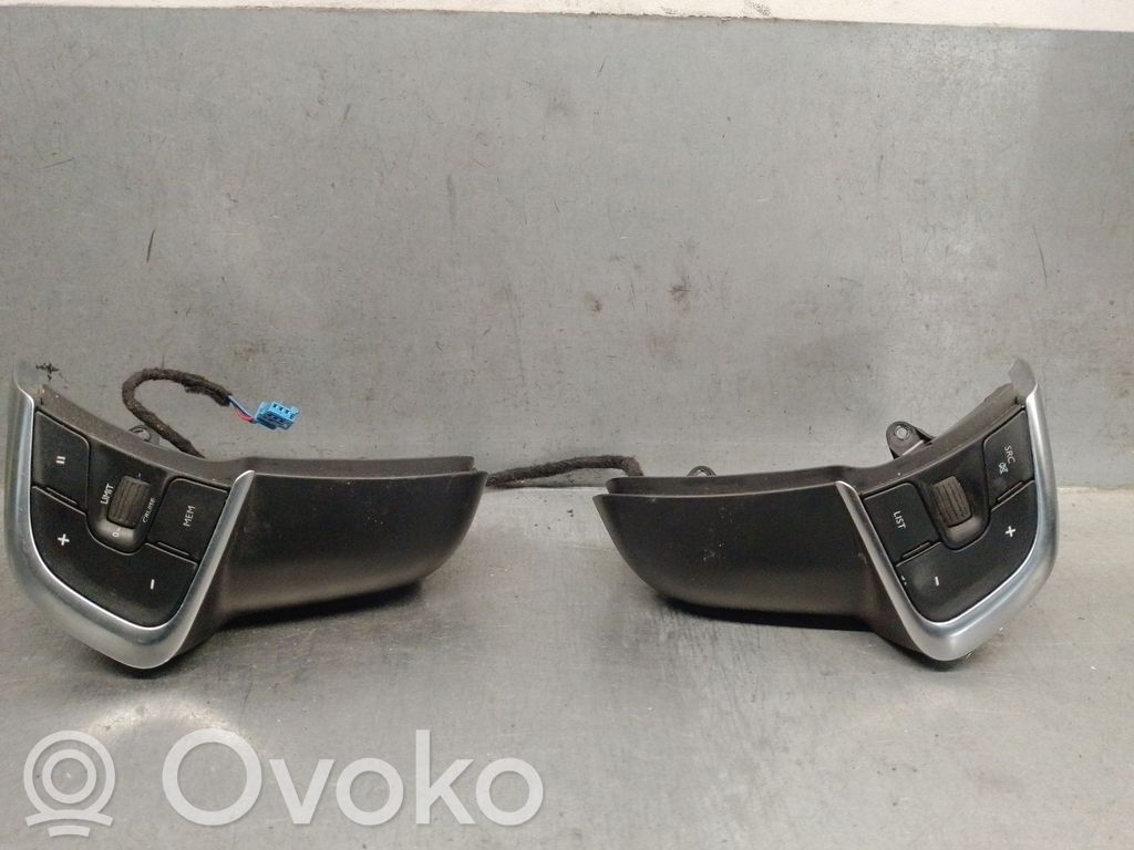 Citroen DS4 Stūres pogas / slēdži 