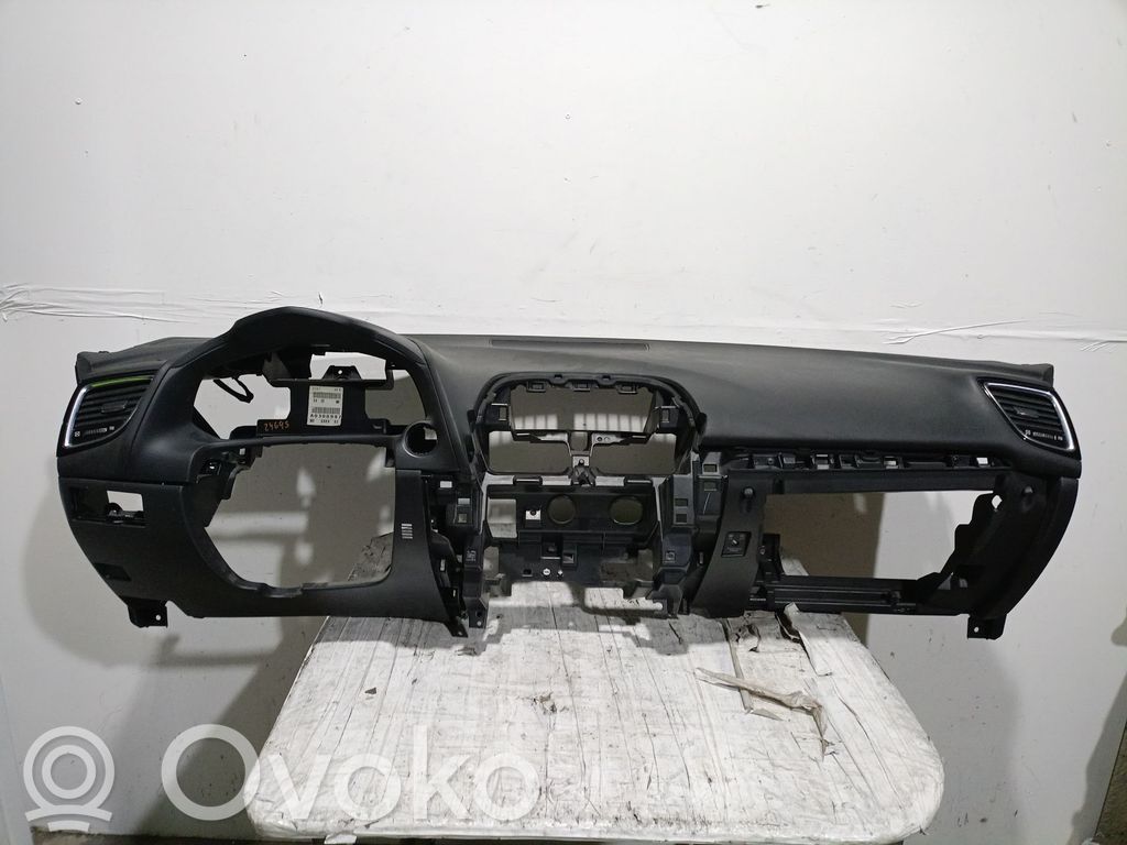 Mazda 3 III Panel de instrumentos 