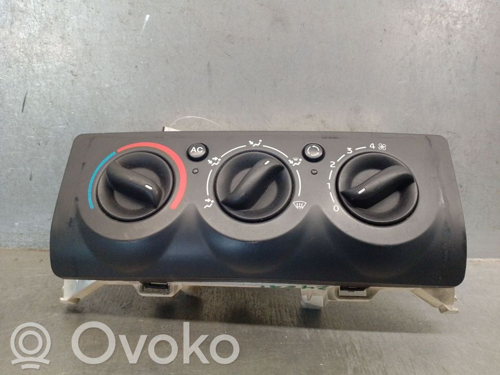 Renault Clio II Air conditioner control unit module 