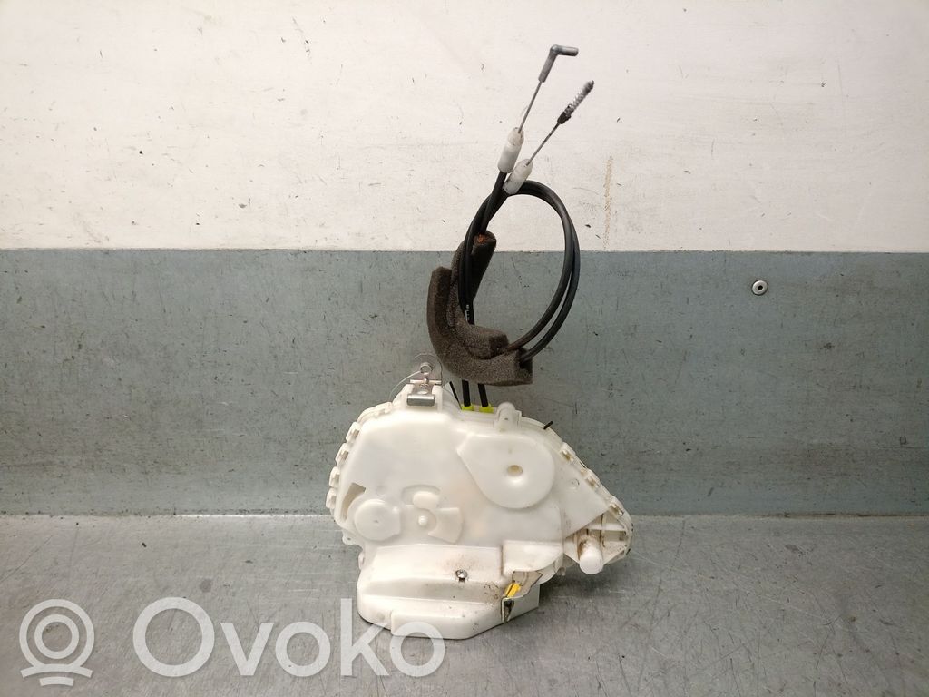 Honda CR-V Etuoven lukko 