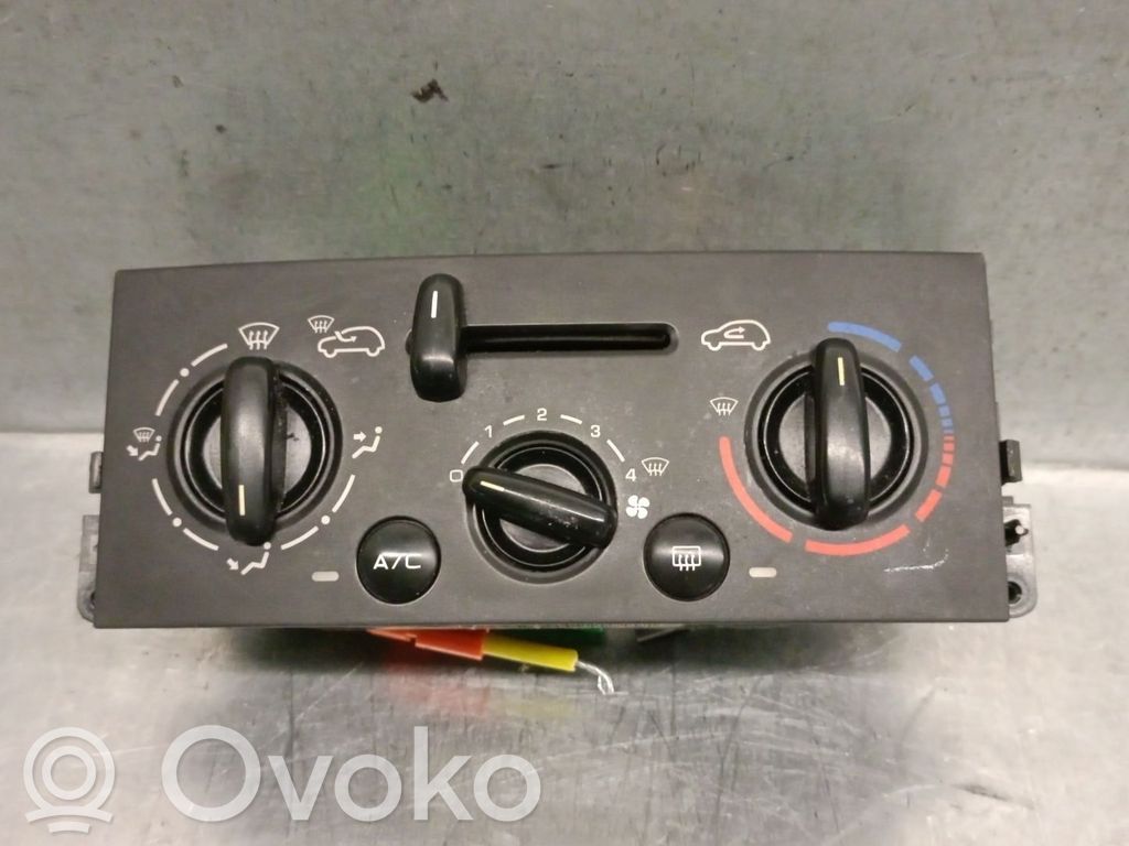 Peugeot 207 Air conditioner control unit module 