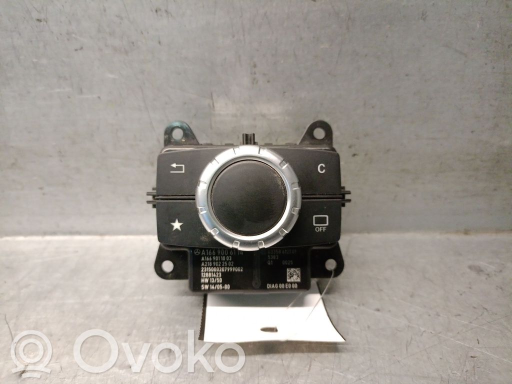 Przyciski multifunkcyjne   A1669006114,A1669006114,03358612101