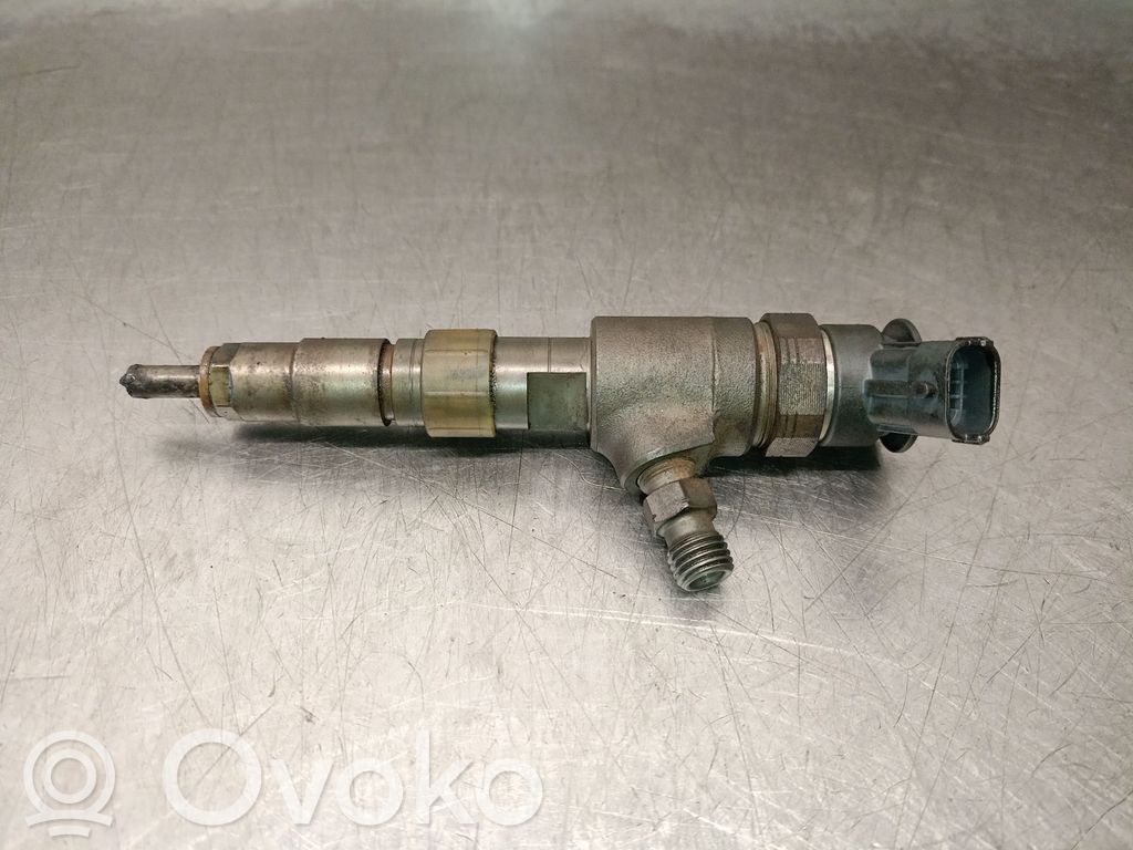 Inyector de combustible   0445110340