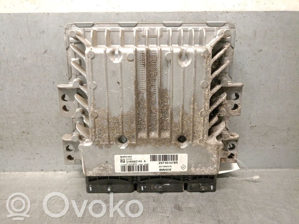 Sterownik / Moduł ECU   237101478R,S180067143AA