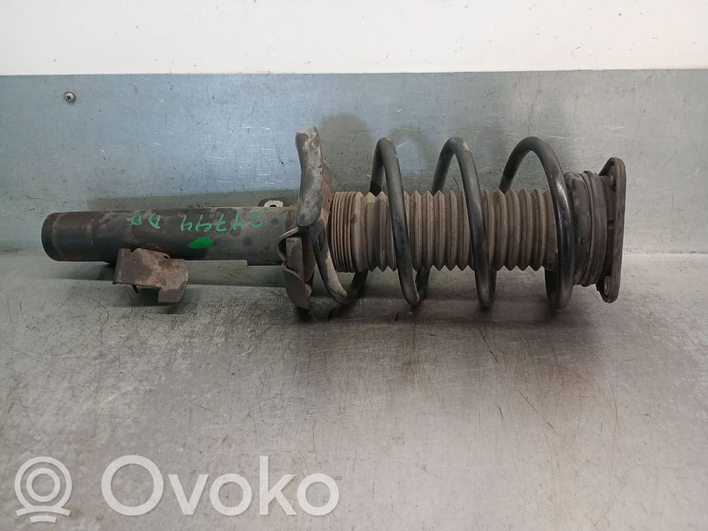 Volvo V50 Priekšpusē amortizators ar atsperi 