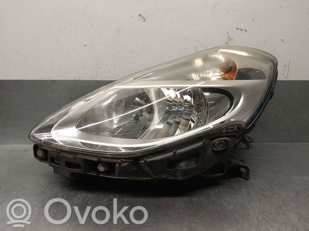 Renault Clio III Phare frontale 