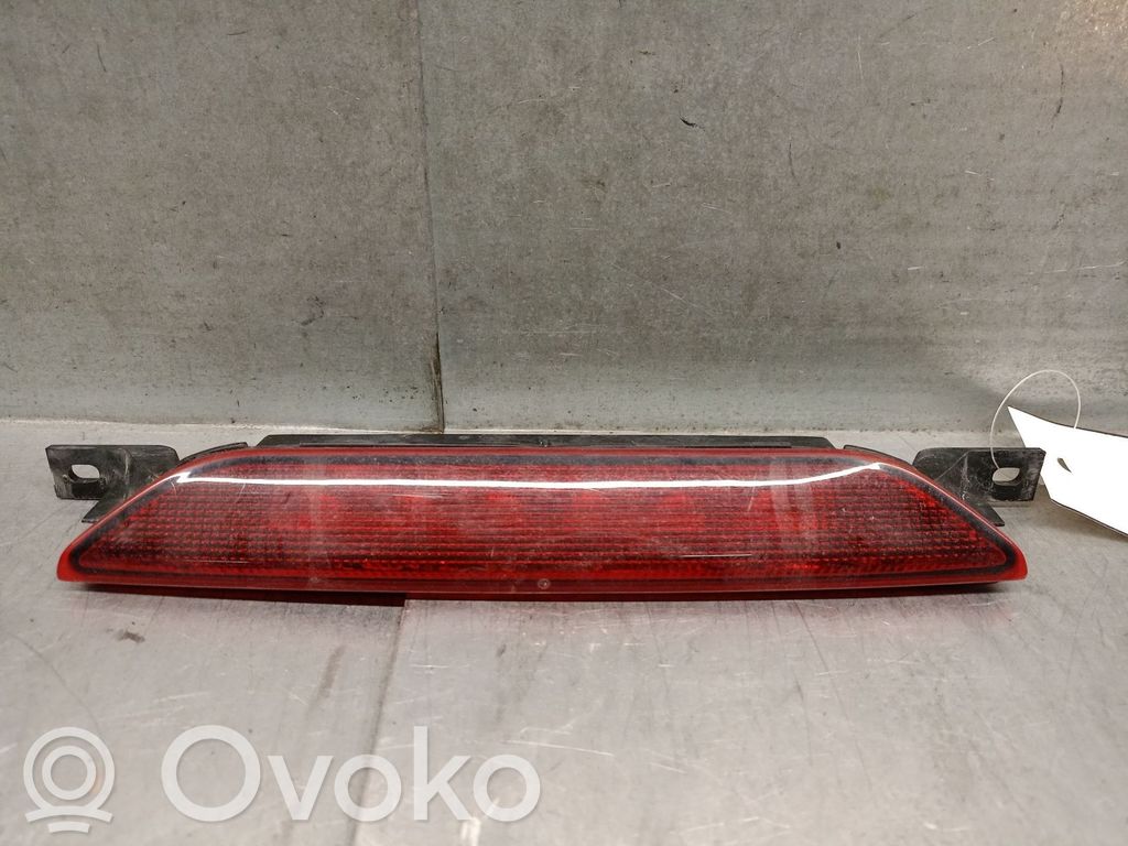 Jeep Grand Cherokee Kolmas/lisäjarruvalo 
