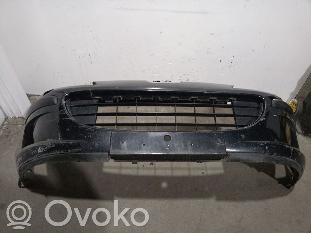 Peugeot 407 Parachoques delantero 