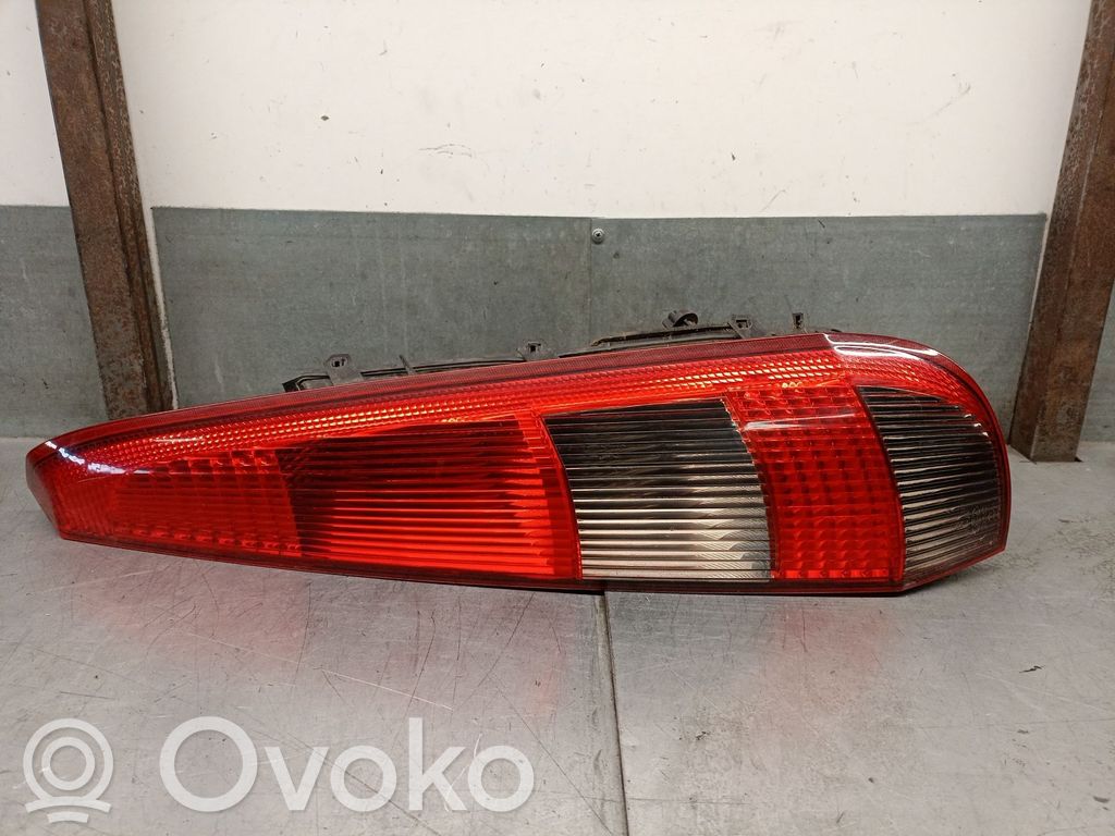 Ford Fiesta Lampa tylna 