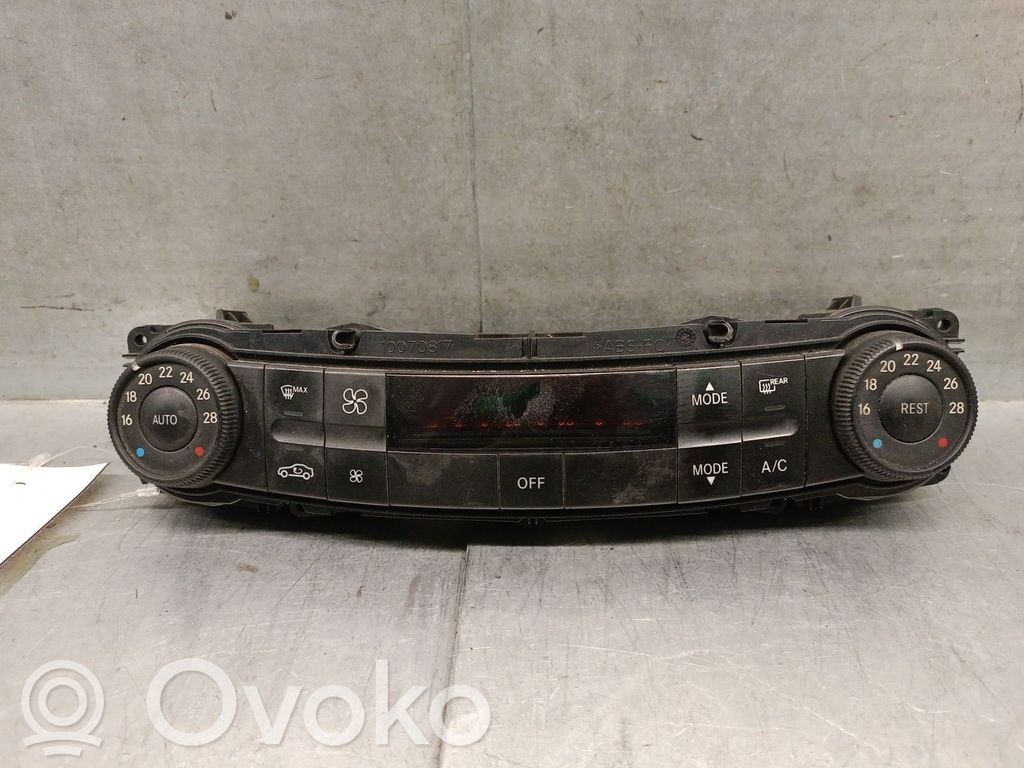 Mercedes-Benz E W211 Climate control unit 
