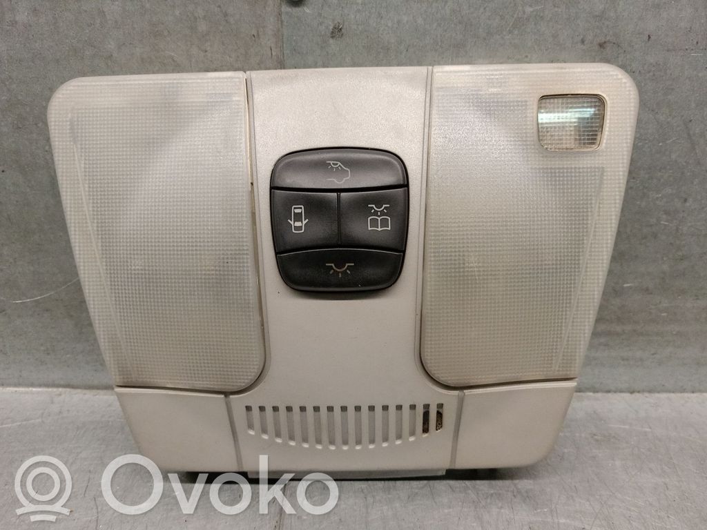 Mercedes-Benz CLK A208 C208 Inne oświetlenie wnętrza kabiny 