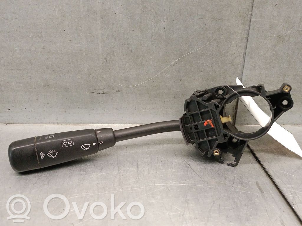 Przycisk / Pokrętło regulacji oświetlenia deski rozdzielczej   1685450110,A16854501107D88