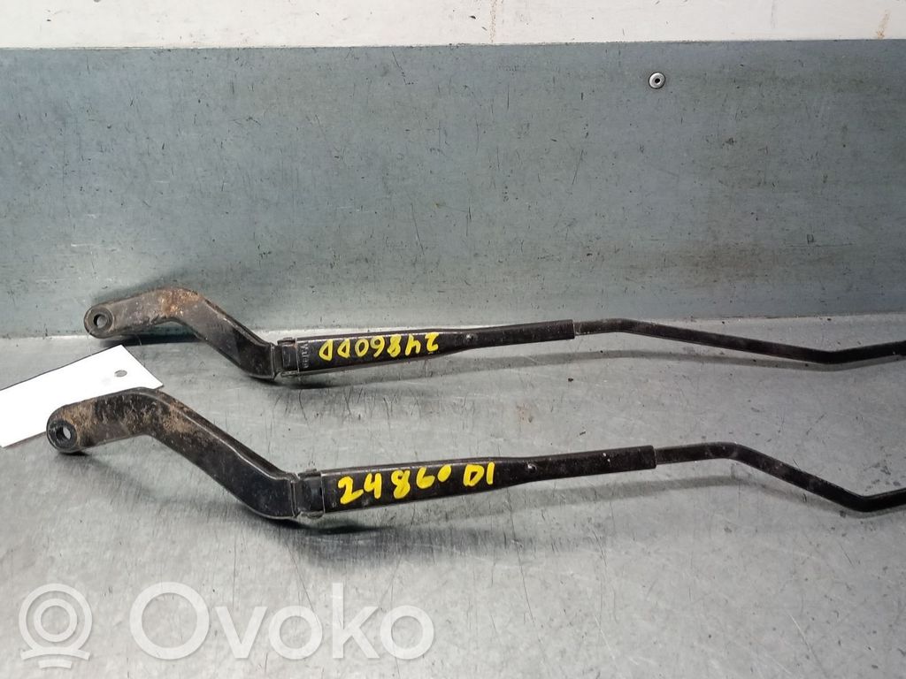 Citroen Saxo Wischerarm vorne 