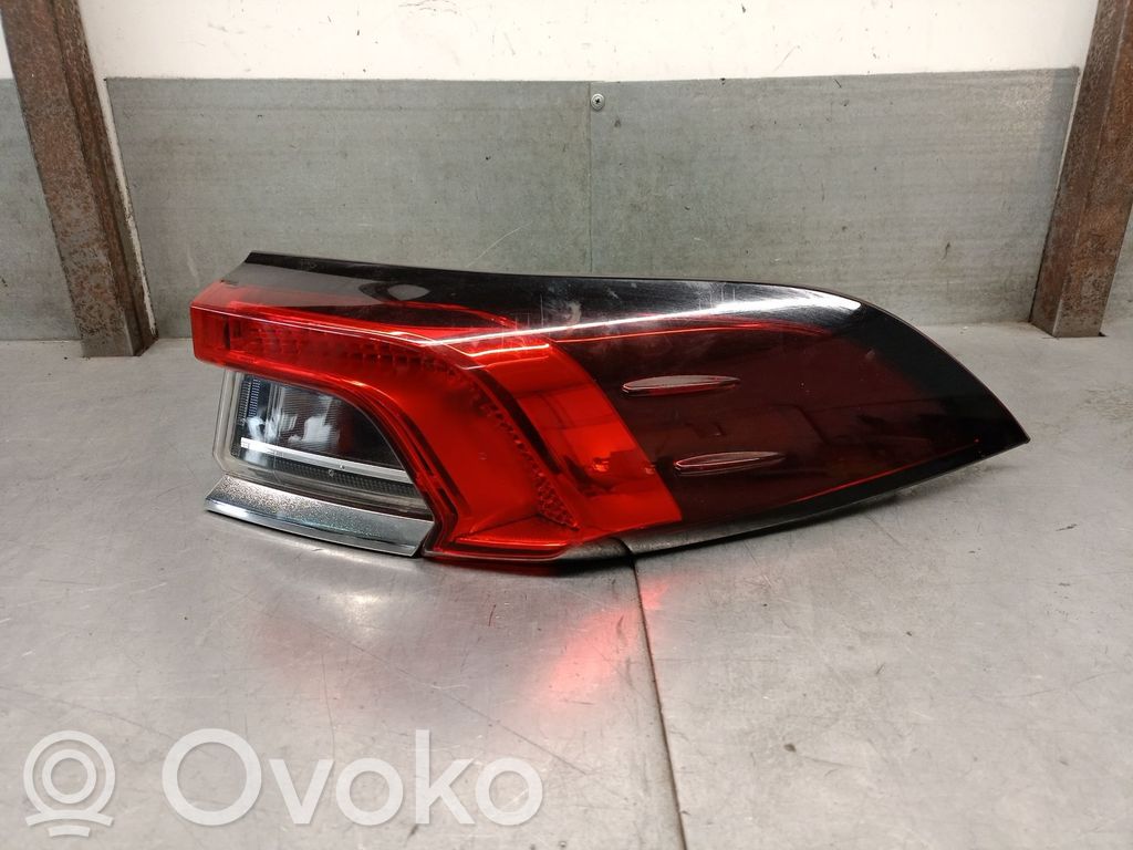 Takavalot   8155002D1100,8155102D11