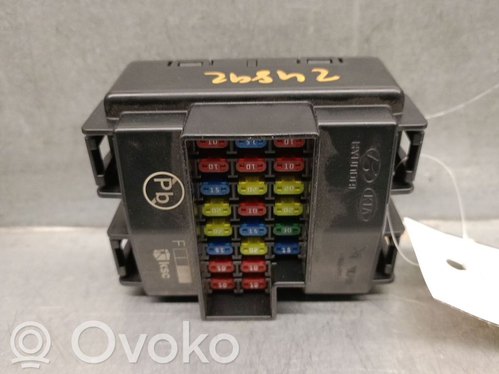 KIA Optima Fuse box set 