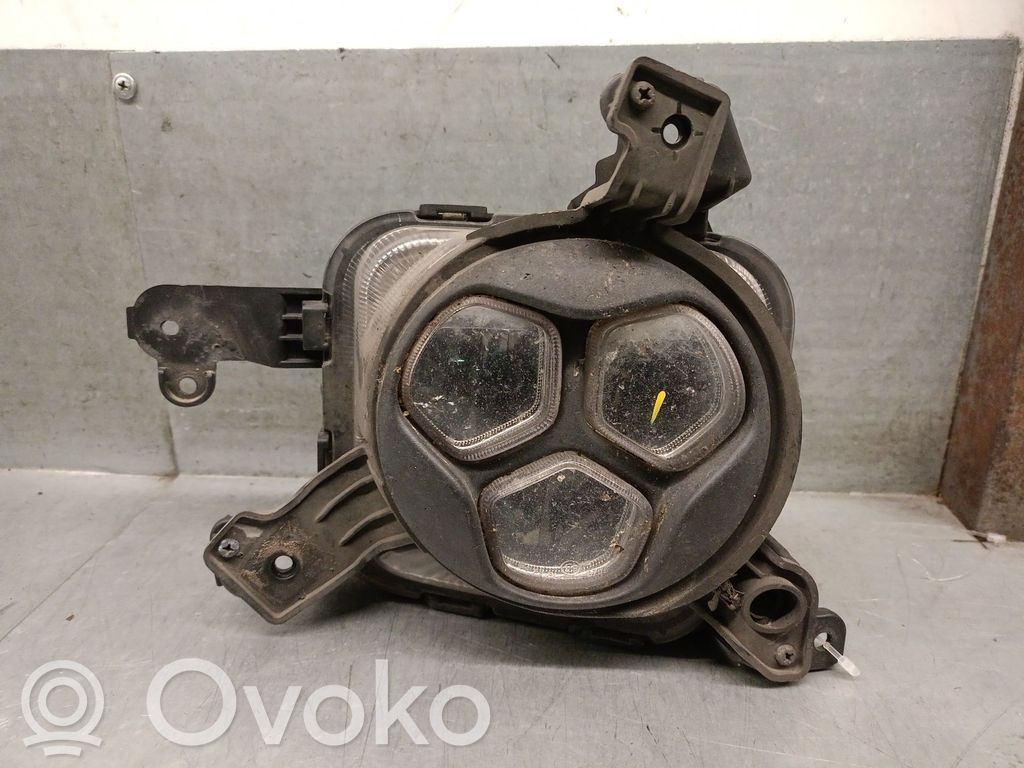 KIA Optima Miglas lukturis priekšā 
