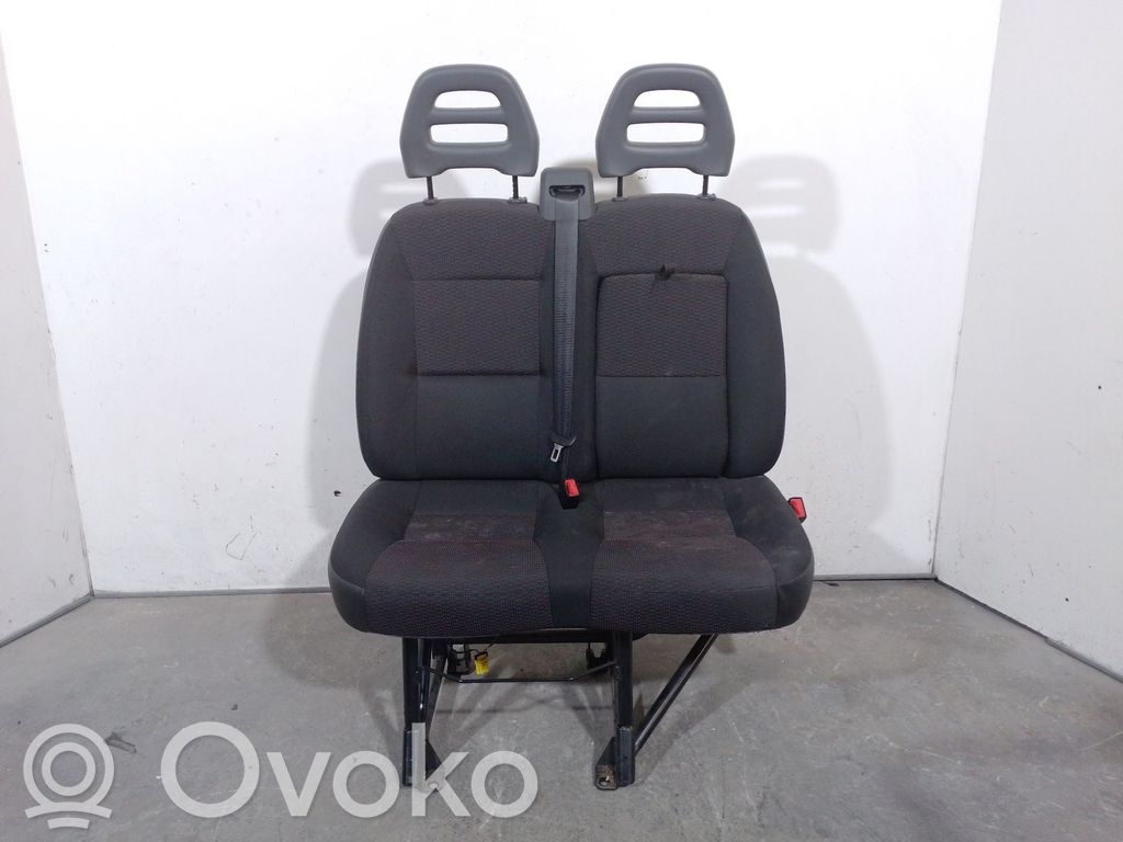 Peugeot Boxer Etumatkustajan istuin 