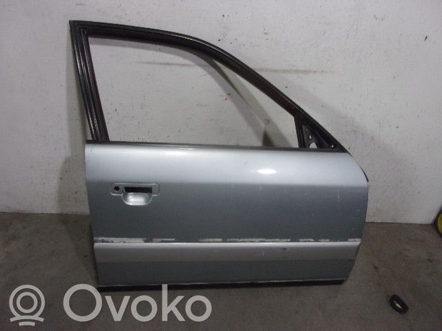 Audi A6 S6 C4 4A Puerta delantera 