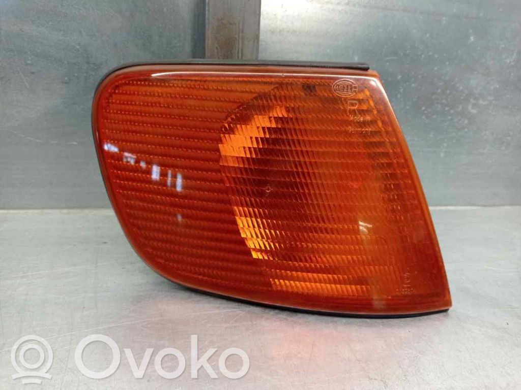 Audi 100 S4 C4 Etu-/Ajovalo 