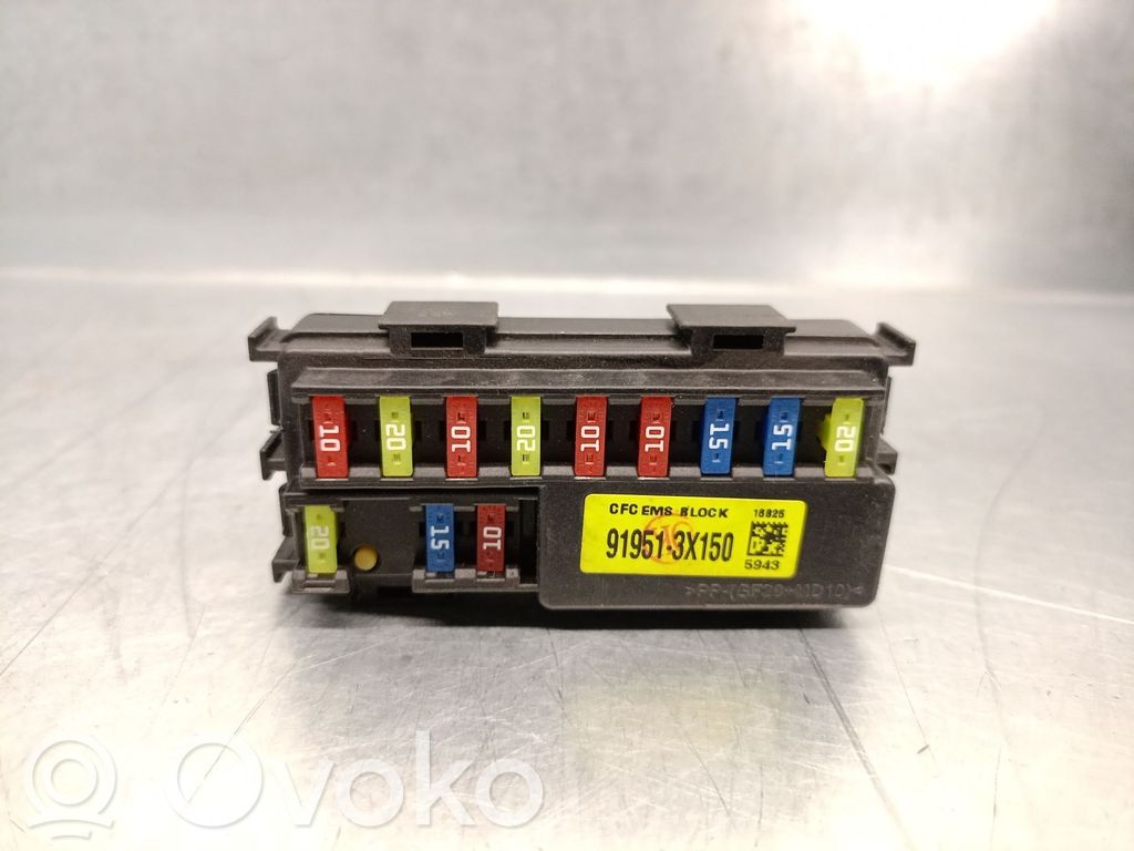 KIA Pro Cee'd II Fuse box set 