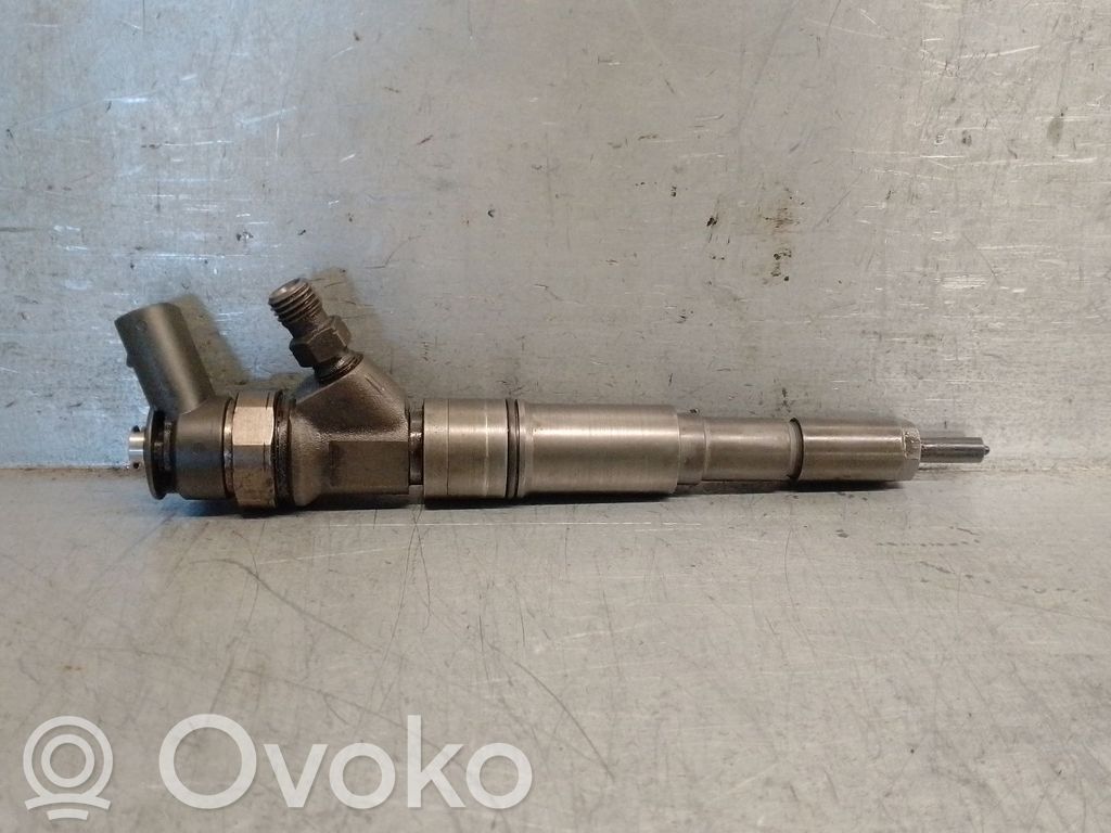 Fuel injector   7793836,13537793836